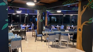 Monroe Chicken and Monroe Bar & Grill avatar